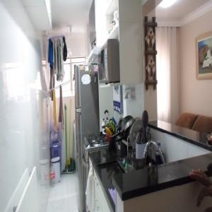 Apartamento à venda com 1 quarto, 40m² - Foto 2