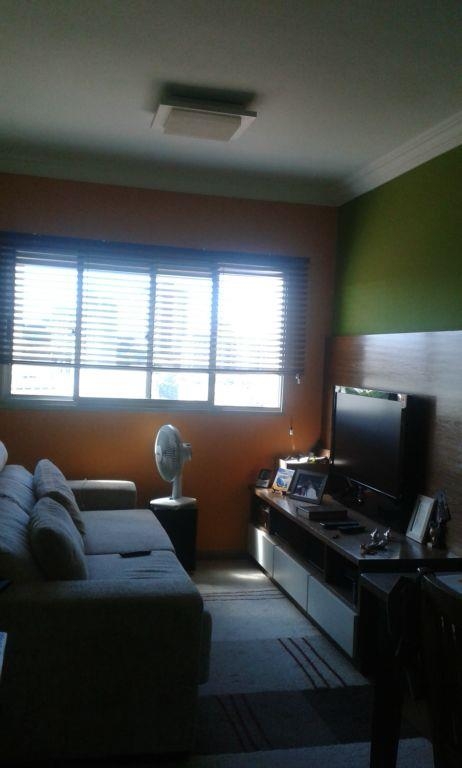 Apartamento à venda com 2 quartos, 59m² - Foto 2