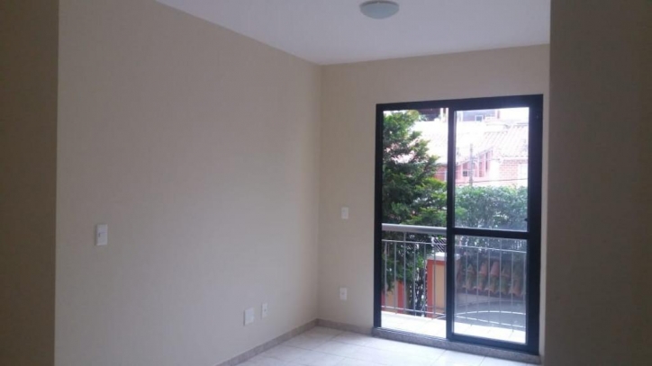 Apartamento à venda com 2 quartos, 52m² - Foto 2