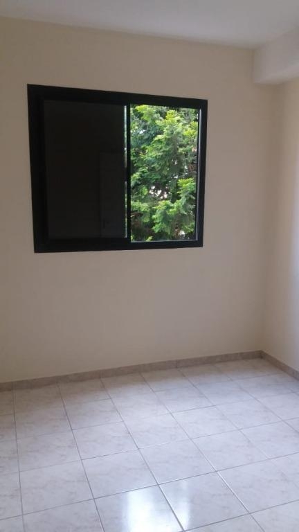 Apartamento à venda com 2 quartos, 52m² - Foto 14