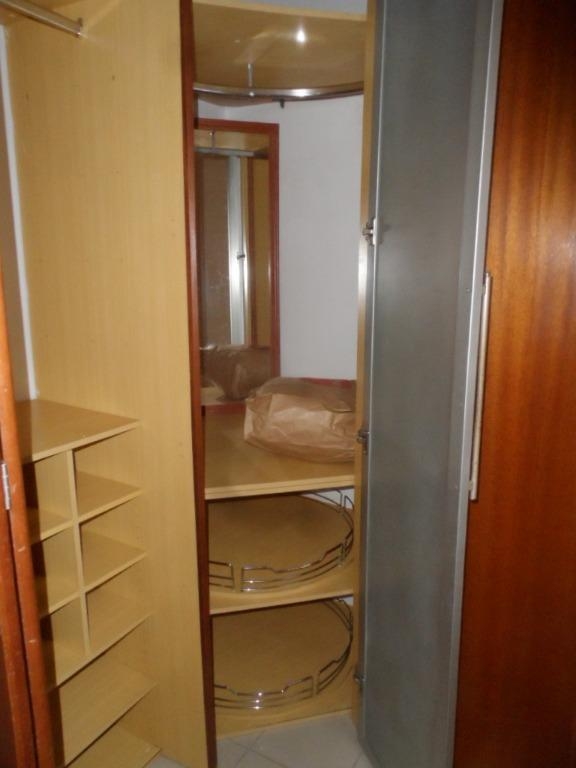 Apartamento à venda com 2 quartos, 55m² - Foto 9