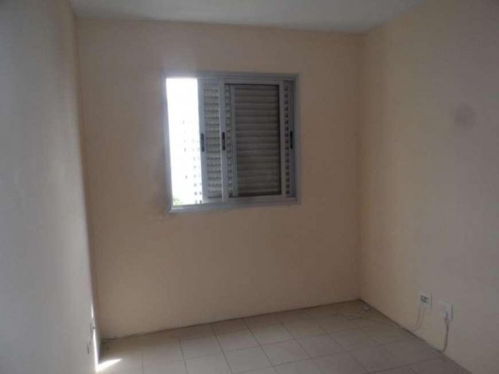 Apartamento à venda com 2 quartos, 55m² - Foto 16