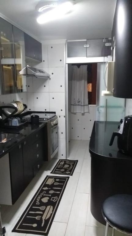 Apartamento à venda com 2 quartos, 56m² - Foto 18