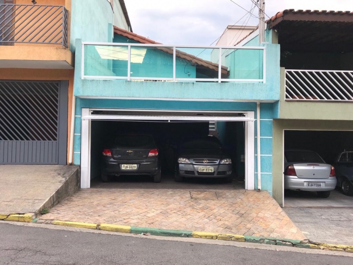 Sobrado à venda com 3 quartos, 90m² - Foto 1