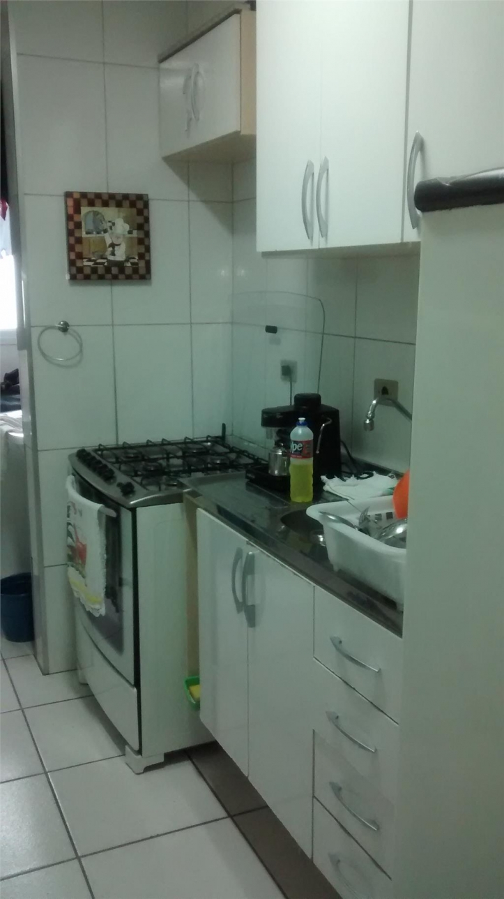 Apartamento à venda com 3 quartos, 68m² - Foto 4