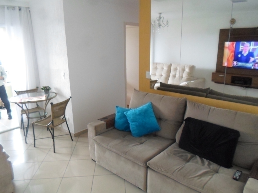 Apartamento à venda com 3 quartos, 76m² - Foto 19