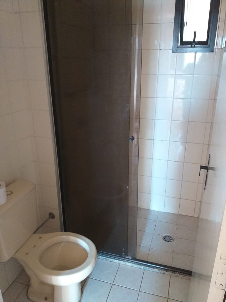 Apartamento à venda com 3 quartos, 65m² - Foto 4