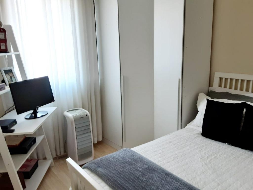 Apartamento à venda com 2 quartos, 60m² - Foto 12