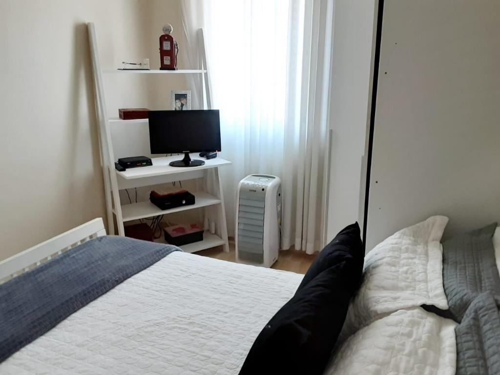 Apartamento à venda com 2 quartos, 60m² - Foto 9