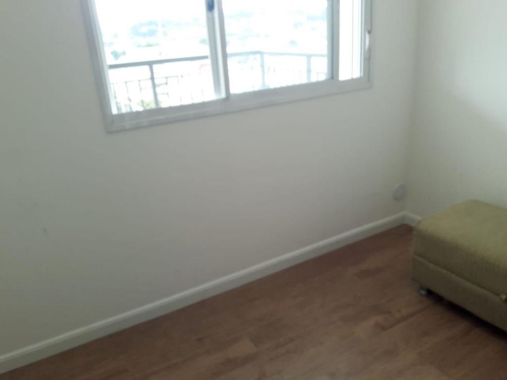 Apartamento à venda com 2 quartos, 70m² - Foto 19