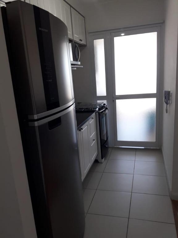 Apartamento à venda com 2 quartos, 70m² - Foto 5