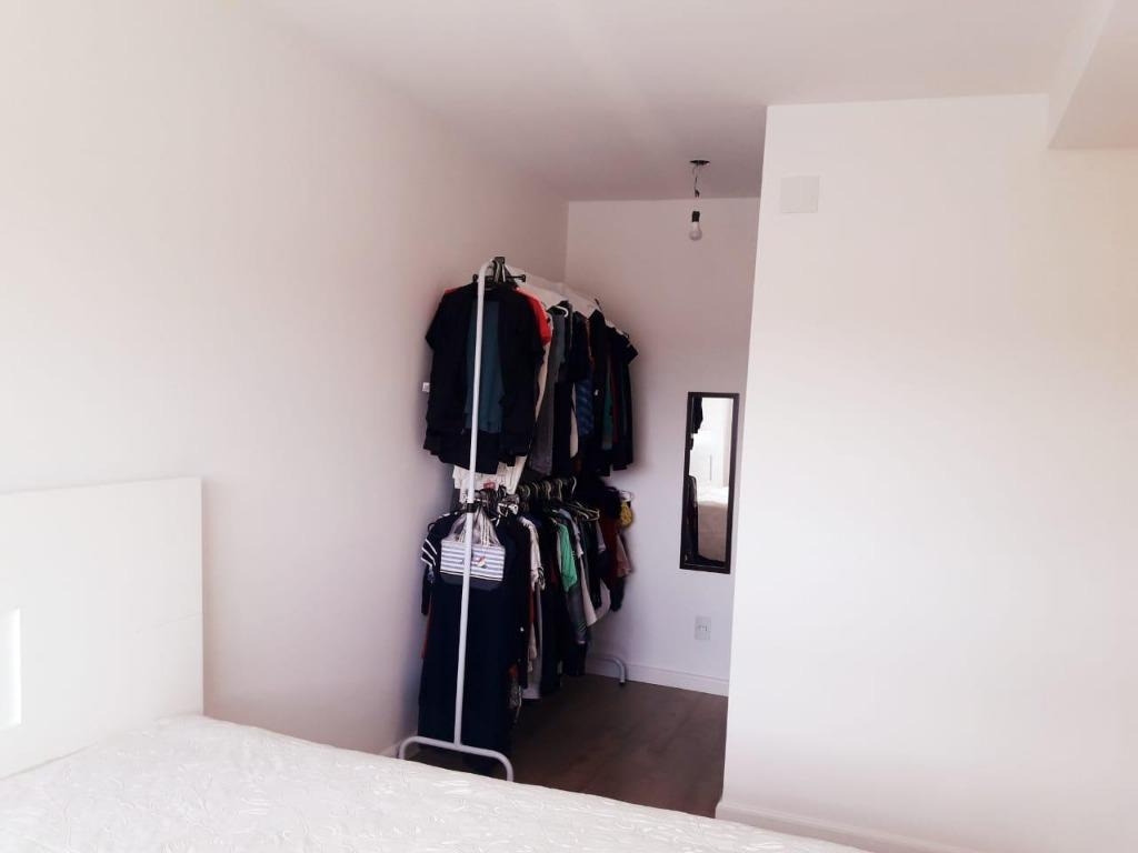 Apartamento à venda com 2 quartos, 70m² - Foto 17