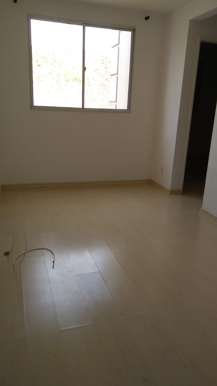 Apartamento à venda com 2 quartos, 42m² - Foto 4