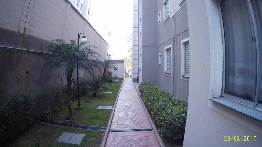 Apartamento à venda com 2 quartos, 42m² - Foto 9