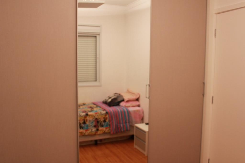 Apartamento à venda com 3 quartos, 87m² - Foto 4