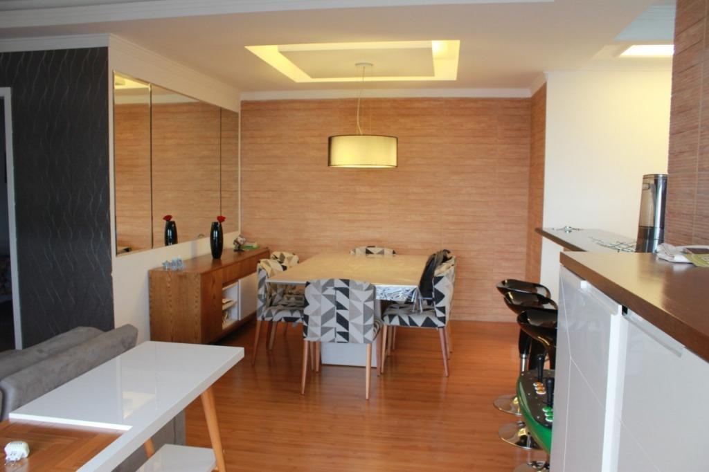 Apartamento à venda com 3 quartos, 87m² - Foto 19