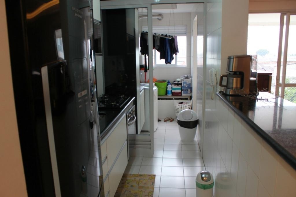 Apartamento à venda com 3 quartos, 87m² - Foto 3