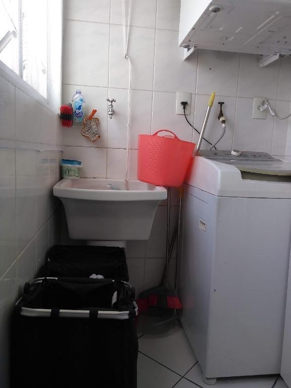 Apartamento à venda com 1 quarto, 35m² - Foto 11