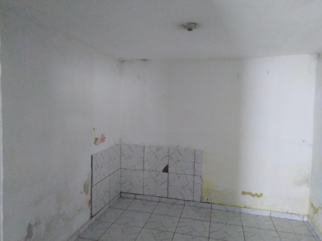 Casa à venda com 1 quarto, 65m² - Foto 15