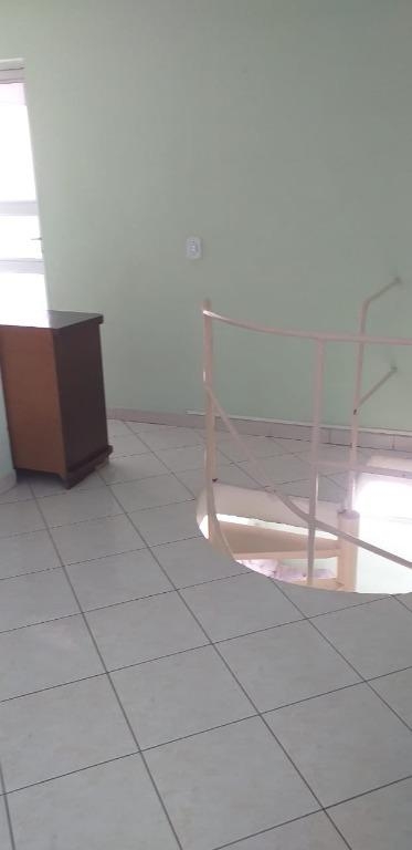 Apartamento à venda com 2 quartos, 78m² - Foto 3