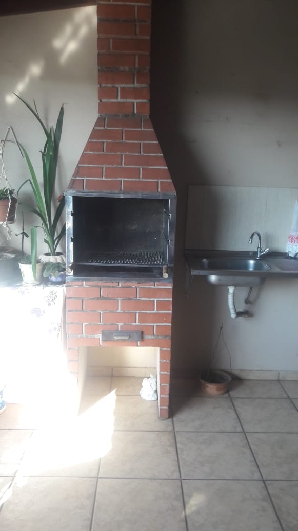 Sobrado à venda com 3 quartos, 150m² - Foto 2