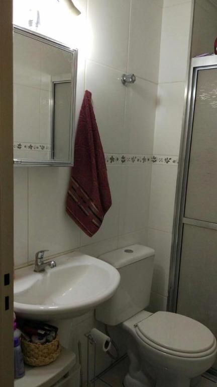 Apartamento à venda com 2 quartos, 46m² - Foto 2