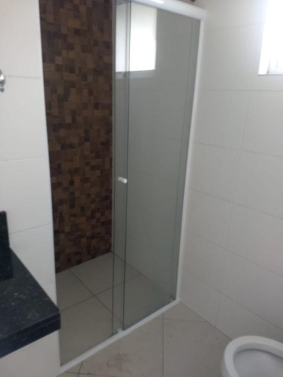 Casa à venda com 3 quartos, 200m² - Foto 2