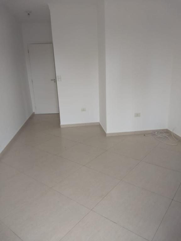 Casa à venda com 3 quartos, 200m² - Foto 3