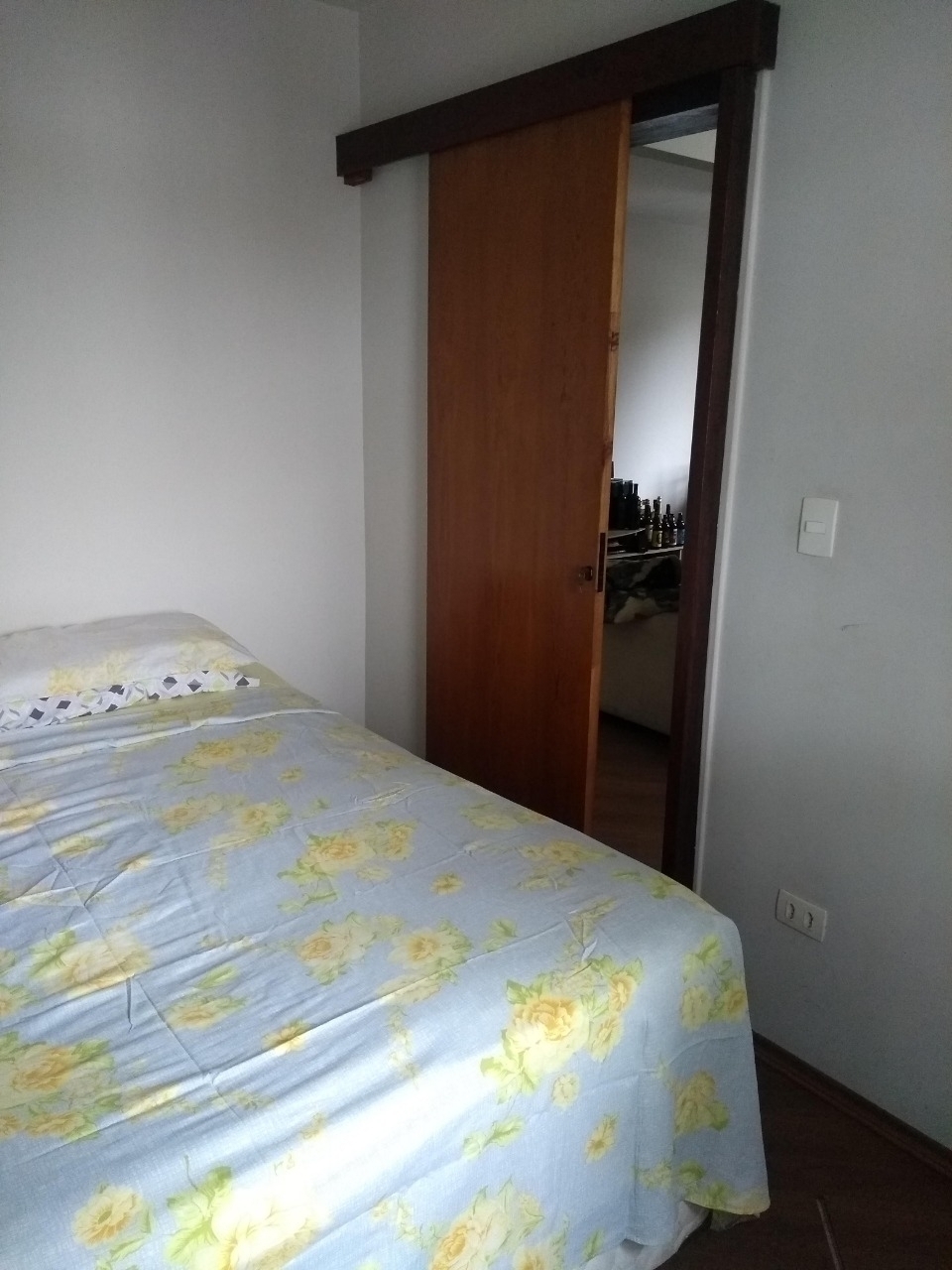 Apartamento à venda com 2 quartos, 65m² - Foto 2