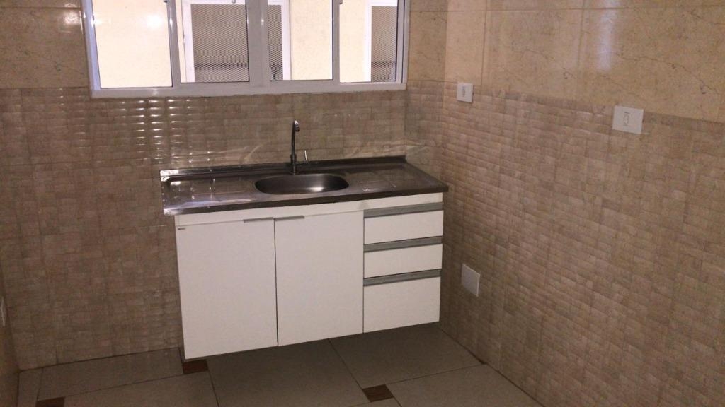 Casa para alugar com 2 quartos, 20m² - Foto 15