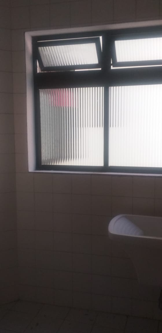 Apartamento à venda com 2 quartos, 48m² - Foto 2