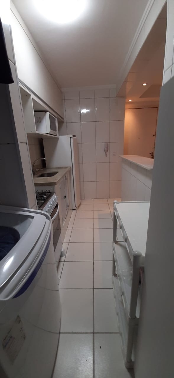 Apartamento à venda com 2 quartos, 44m² - Foto 2