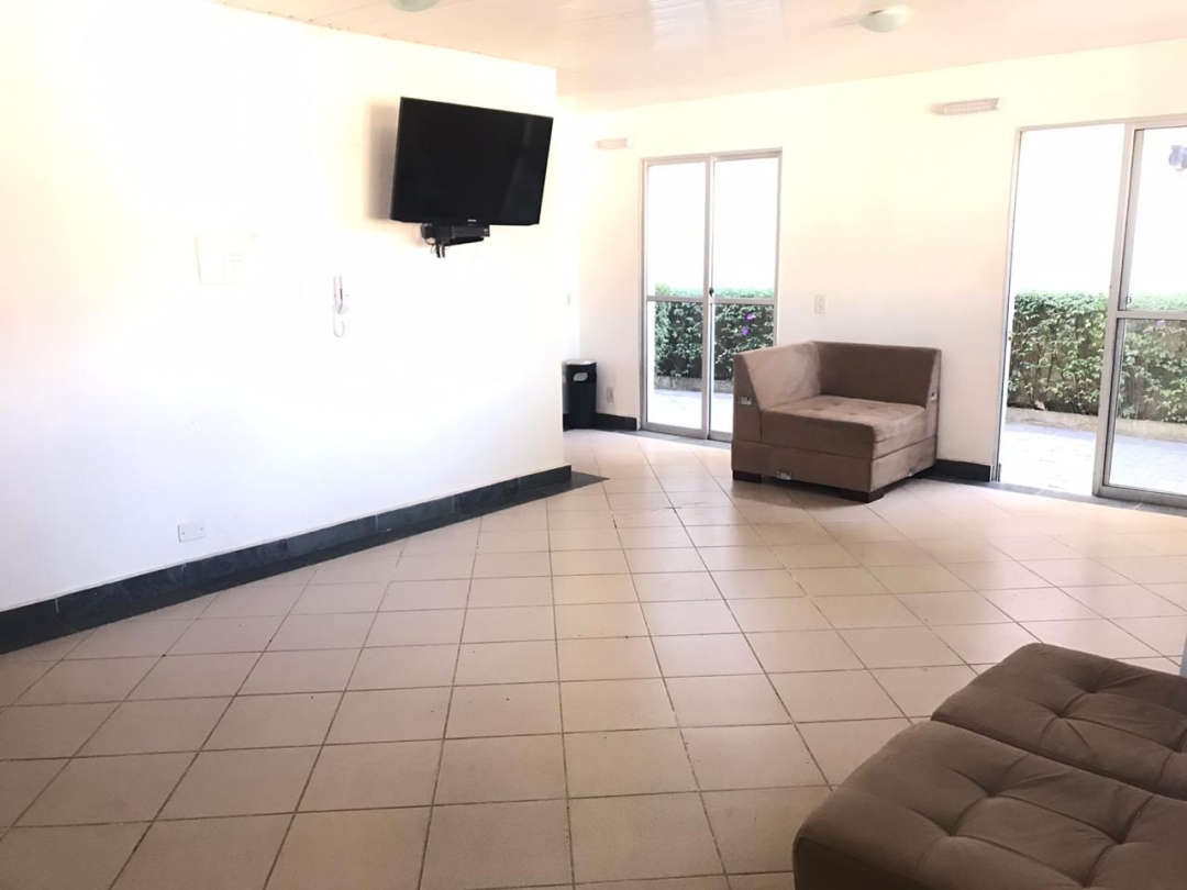 Apartamento à venda com 2 quartos, 44m² - Foto 28