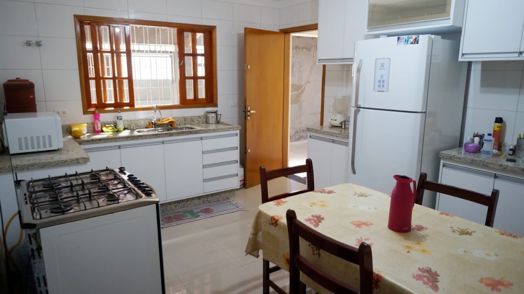 Casa à venda com 2 quartos, 100m² - Foto 5