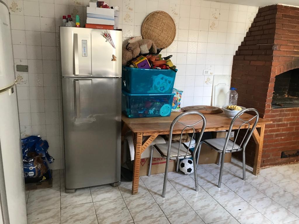 Casa à venda com 2 quartos, 100m² - Foto 6