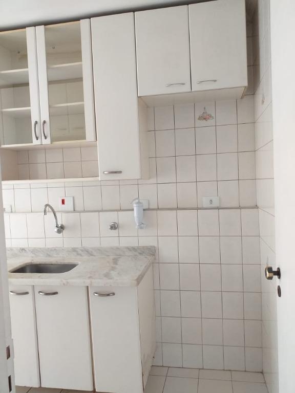 Apartamento à venda com 2 quartos, 58m² - Foto 11