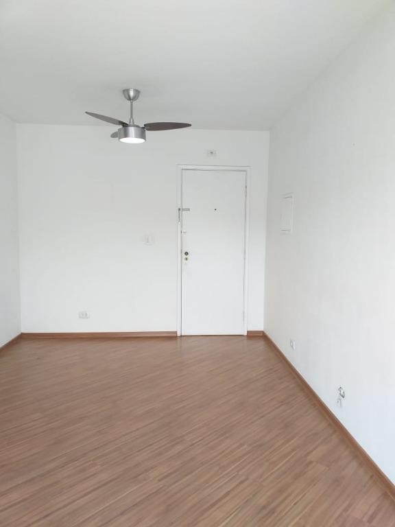 Apartamento à venda com 2 quartos, 58m² - Foto 13