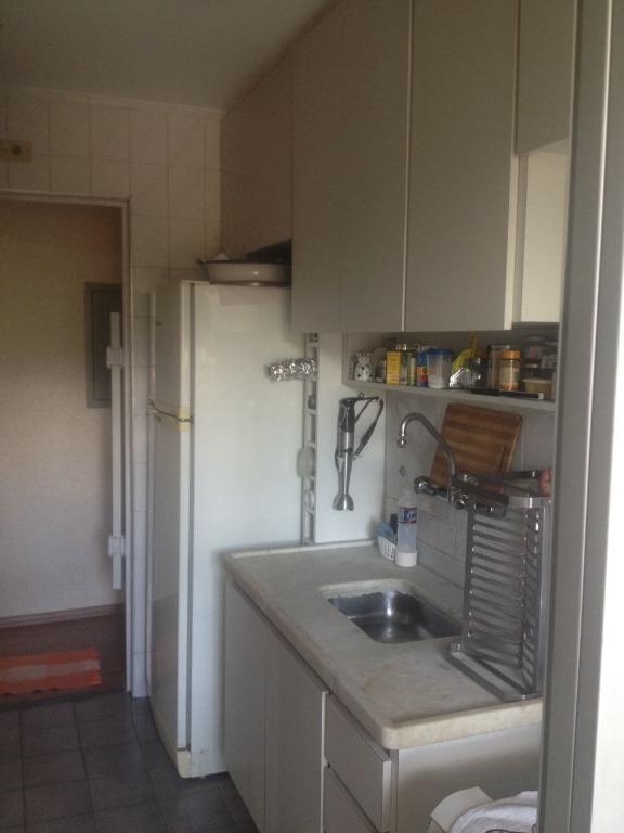 Apartamento à venda com 3 quartos, 75m² - Foto 17