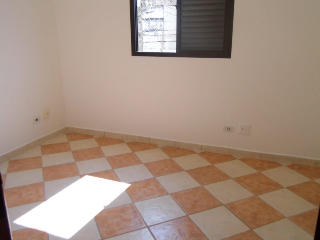 Apartamento para alugar com 2 quartos, 62m² - Foto 2