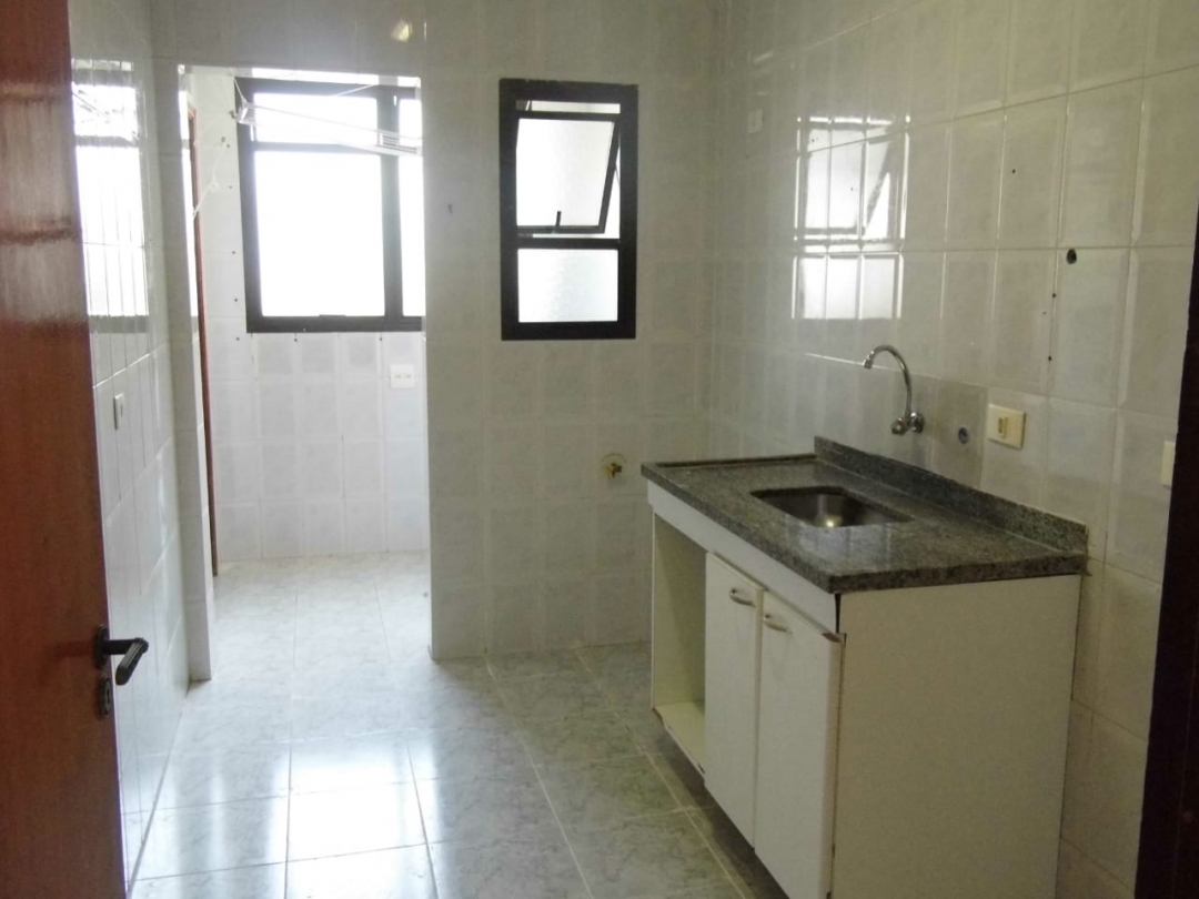 Apartamento para alugar com 2 quartos, 62m² - Foto 4