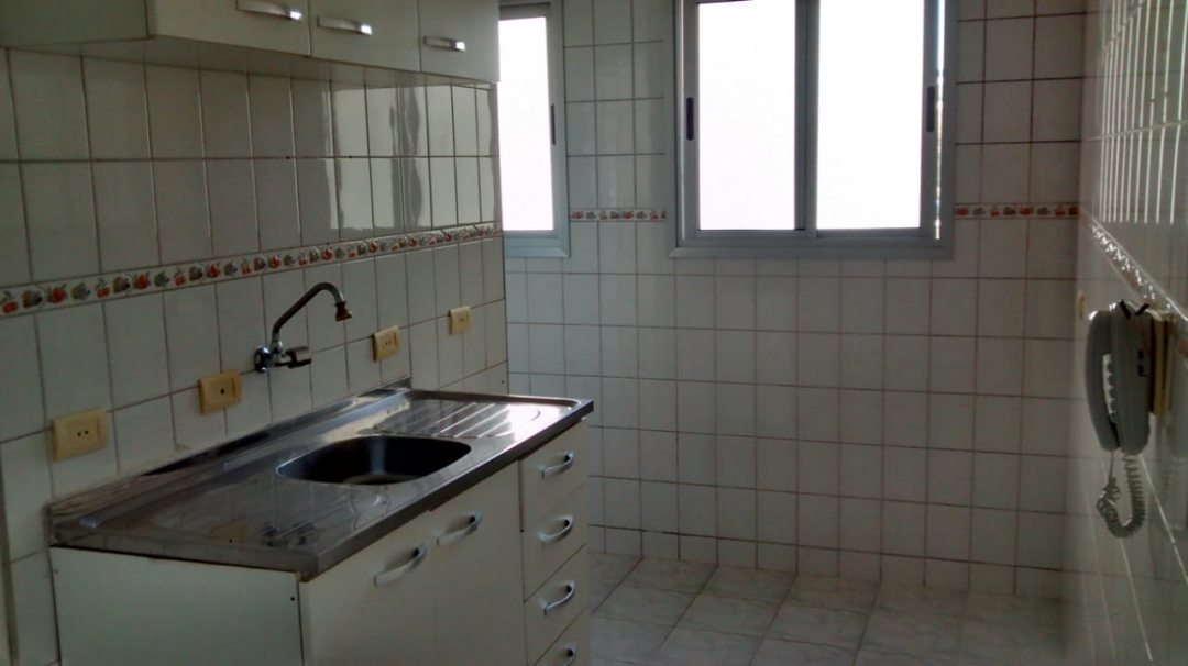 Apartamento à venda com 2 quartos, 63m² - Foto 1