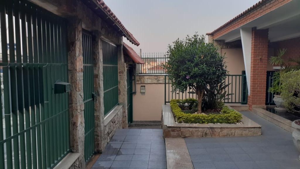 Casa à venda com 3 quartos, 180m² - Foto 10