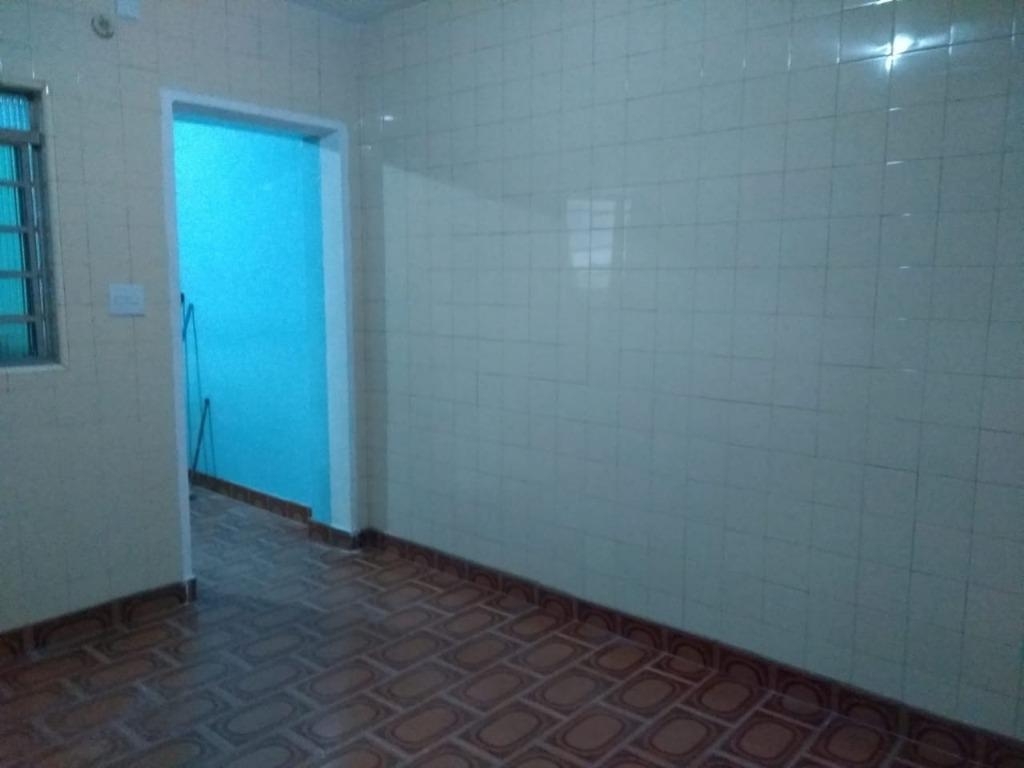 Casa à venda com 3 quartos, 200m² - Foto 7