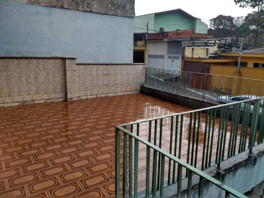 Casa à venda com 3 quartos, 200m² - Foto 6