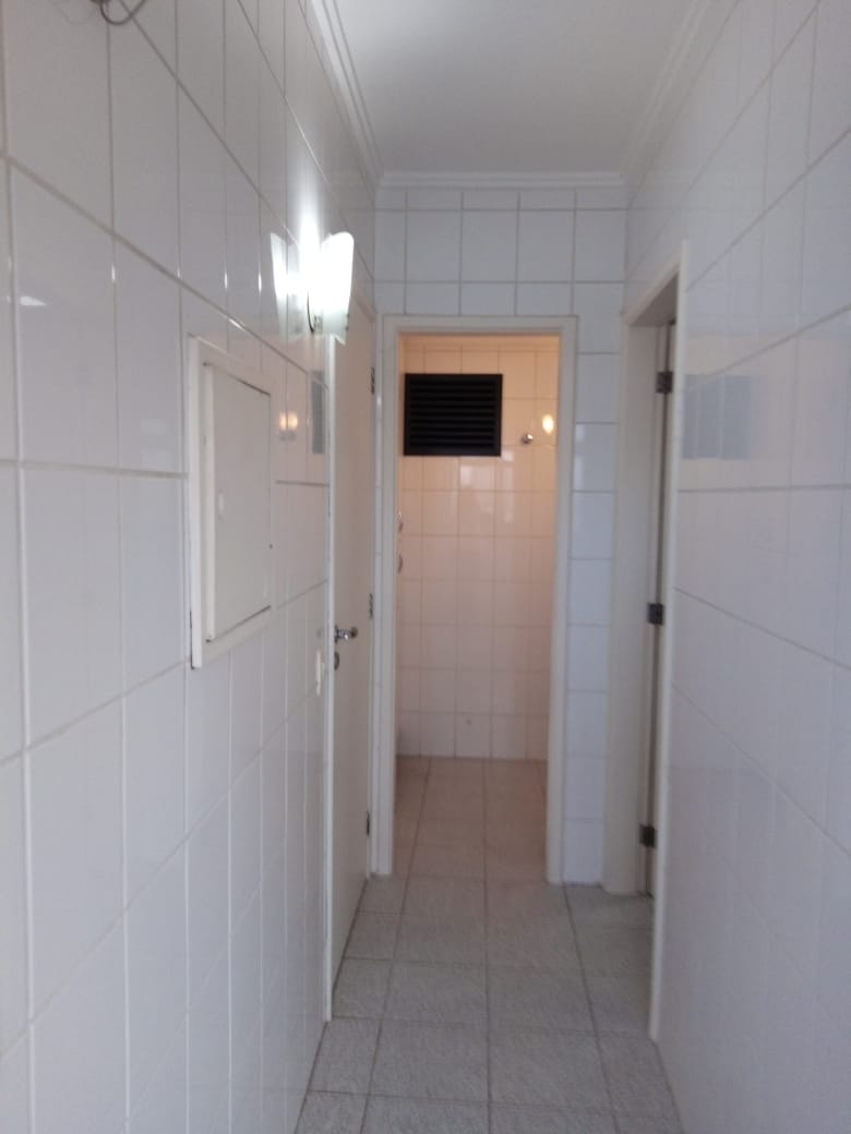 Apartamento à venda e aluguel com 3 quartos, 105m² - Foto 13