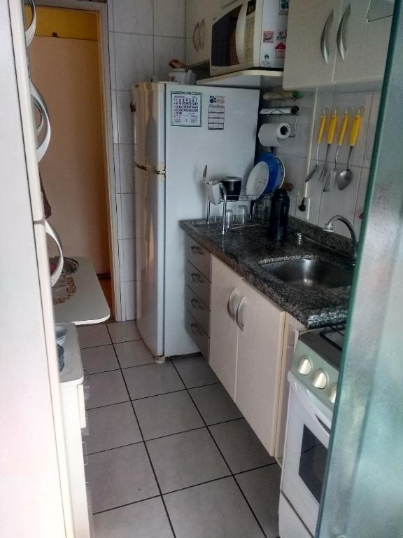 Apartamento à venda com 2 quartos, 50m² - Foto 12