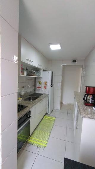 Apartamento à venda com 2 quartos, 55m² - Foto 2