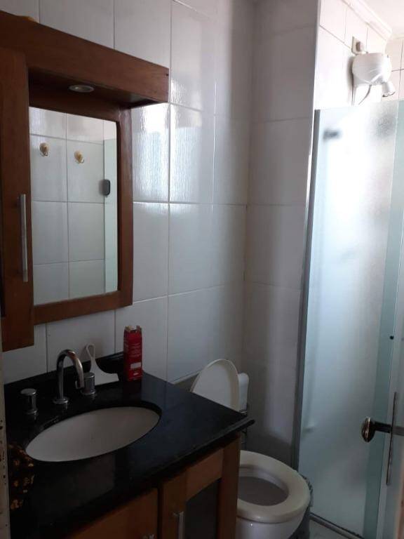 Apartamento à venda com 3 quartos, 65m² - Foto 2