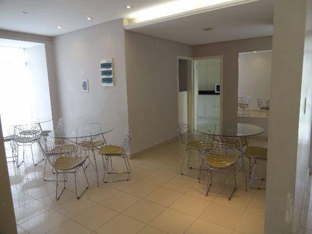 Apartamento à venda com 3 quartos, 65m² - Foto 25