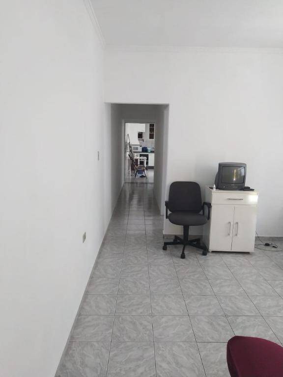 Casa à venda com 2 quartos, 100m² - Foto 10